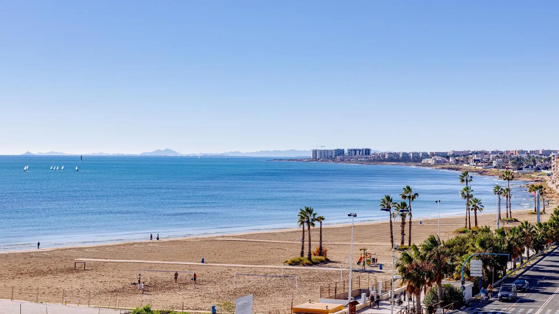 Vista exterior de Planta baja en venta en Torrevieja con Amueblado, Horno y Microondas
