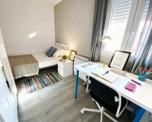 Bedroom of Flat to rent in  Madrid Capital