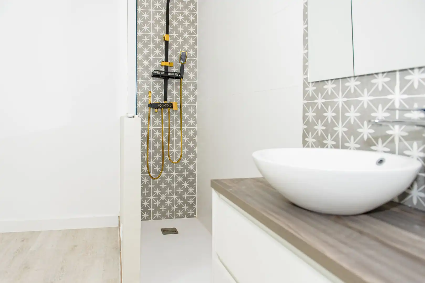 Baño de Piso en venta en Ponferrada con Calefacción y Amueblado
