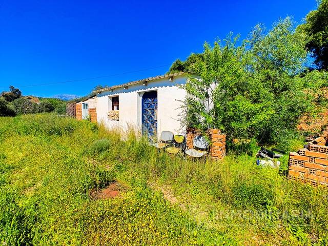 Finca rústica en Venta en Partida Llano Comisario en Coín