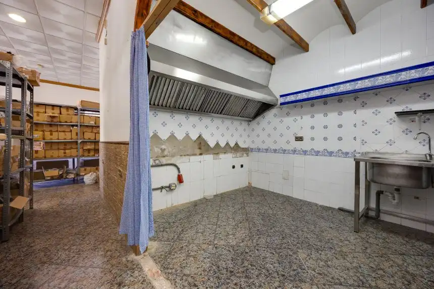 Gewerbefläche zum Verkauf in Calle General Moscardó 6, imagen 11