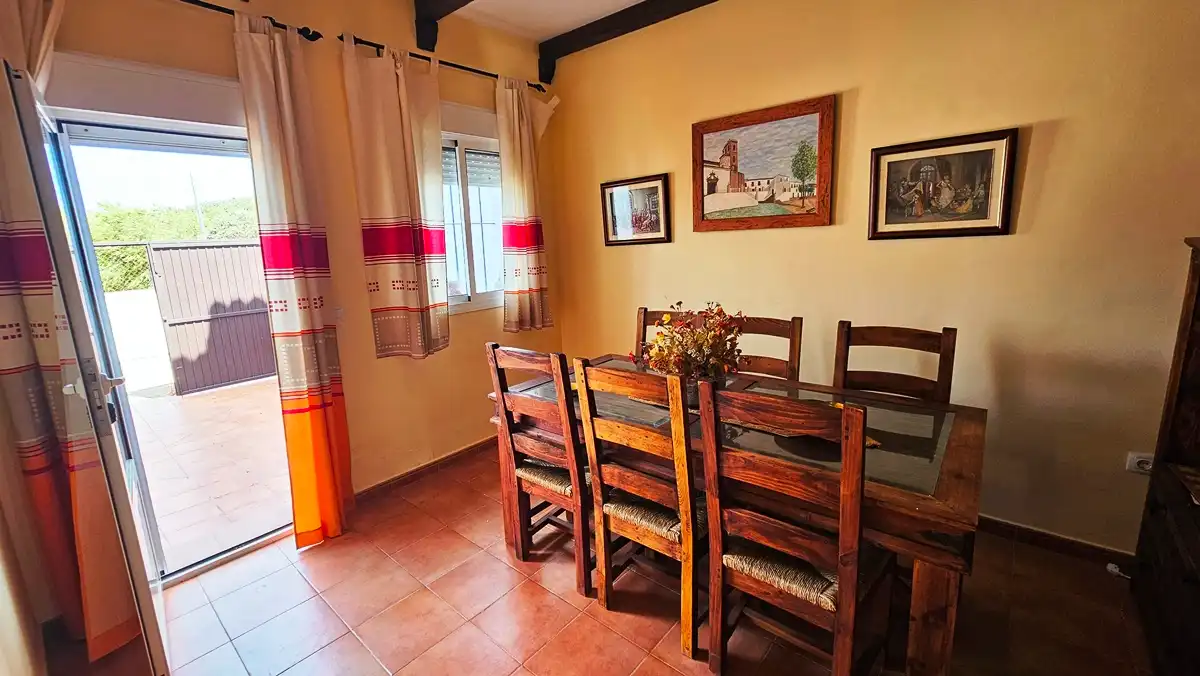 Comedor de Casa adosada en venta en Cortelazor con Trastero, Amueblado y Balcón