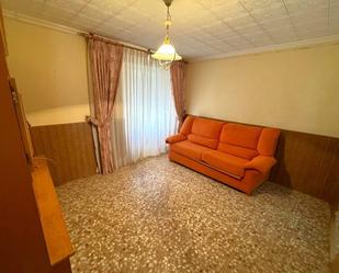 Sala d'estar de Casa o xalet en venda en Retuerta del Bullaque amb Terrassa