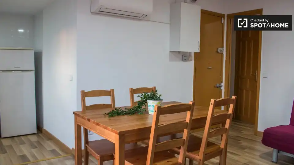Piso con terraza en alquiler en Ciutat Vella, imagen 5