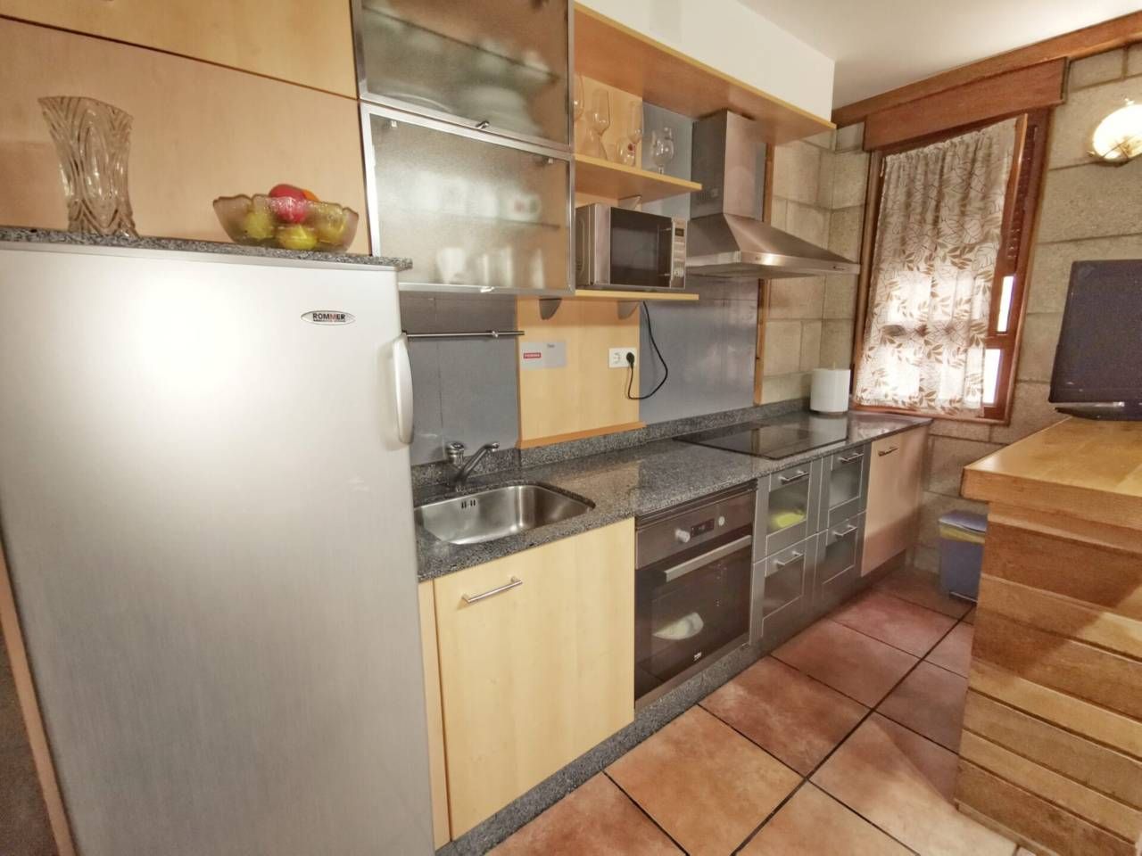 Cuina de Casa o xalet de lloguer en Baiona amb Calefacció i Moblat