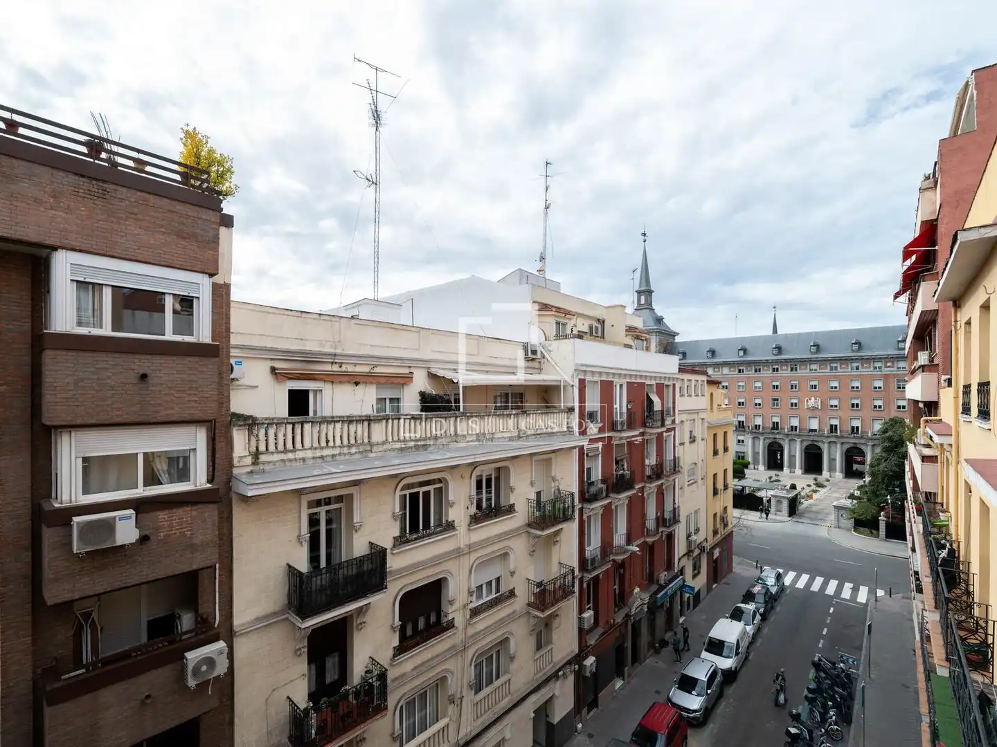 Vista exterior de Pis en venda en Madrid amb Aire condicionat, Calefacció i Parquet