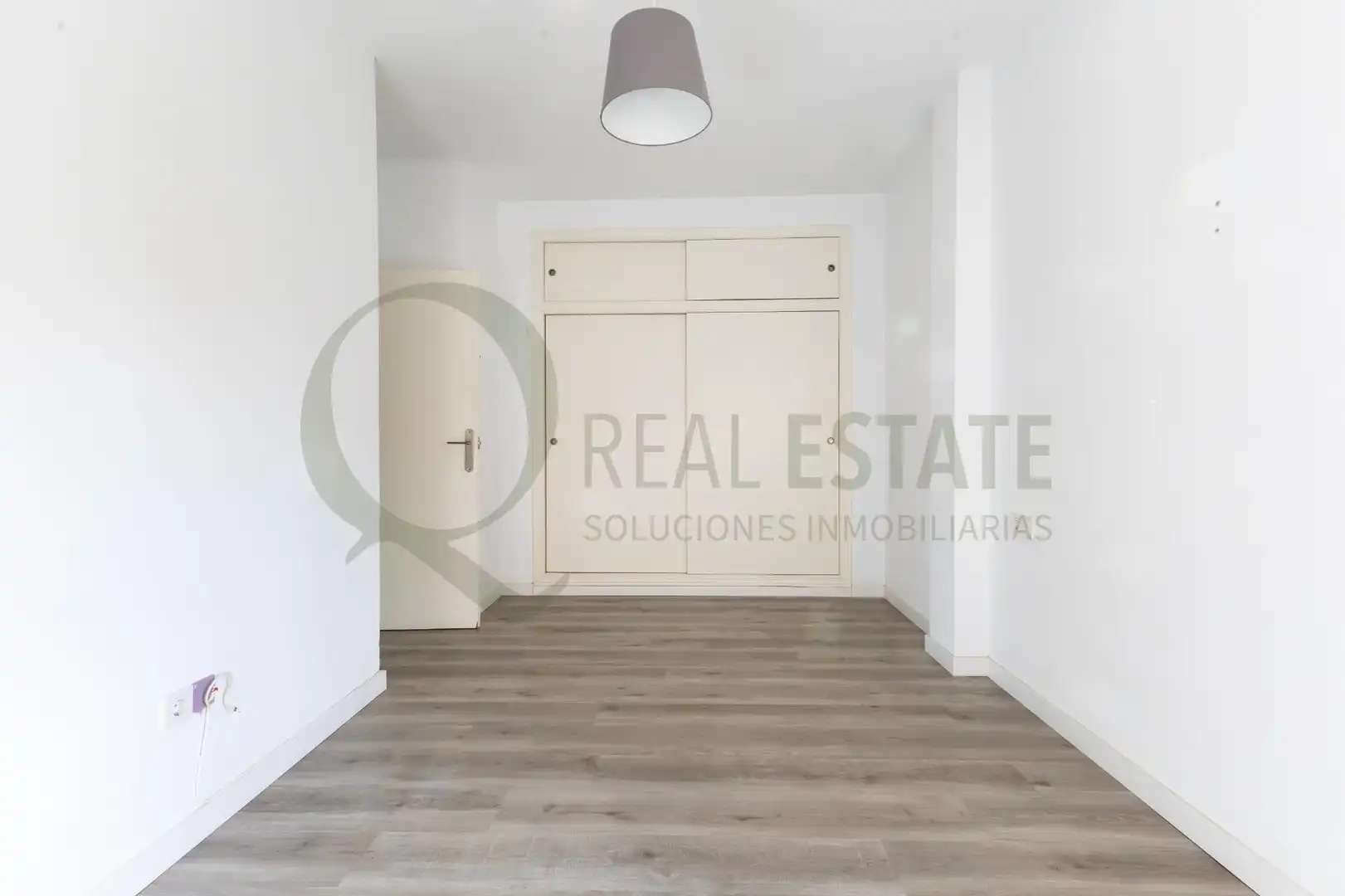 Habitación de Casa o chalet en venta en Alicante / Alacant con Jardín privado, Terraza y Trastero