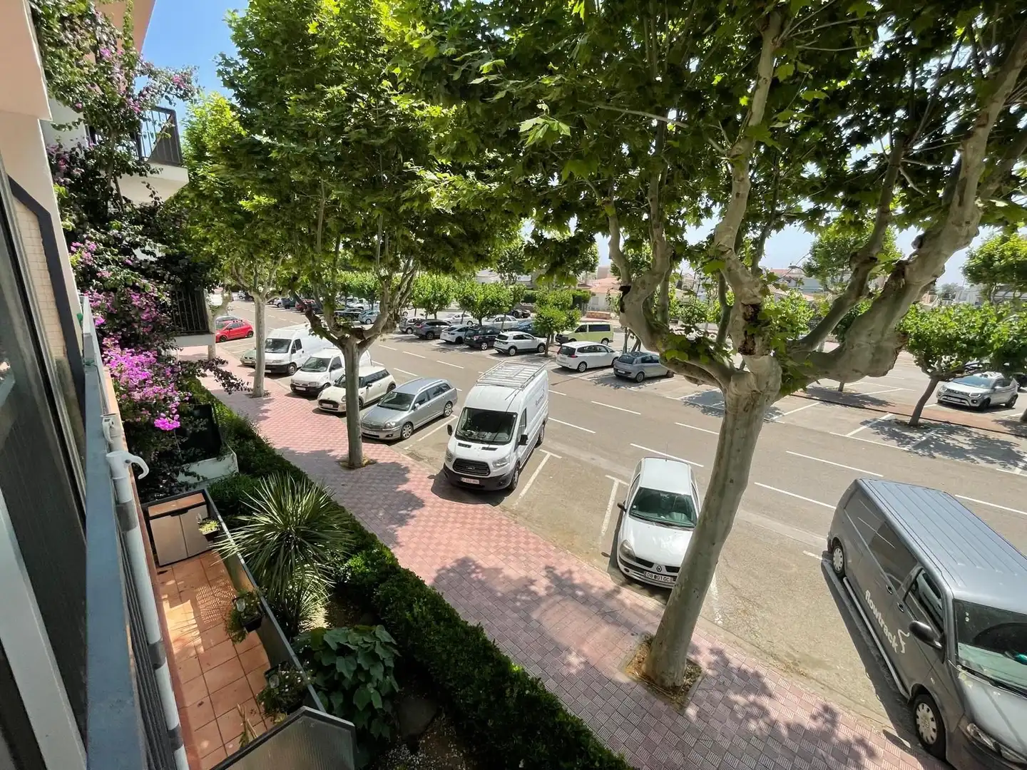 Aparcament de Apartament en venda en Empuriabrava amb Terrassa