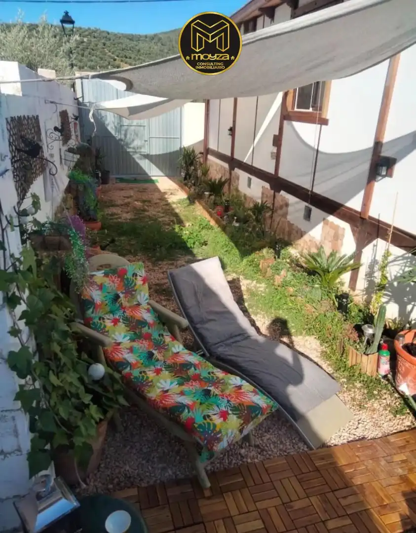 Garden of Country homes for sale in Iznatoraf