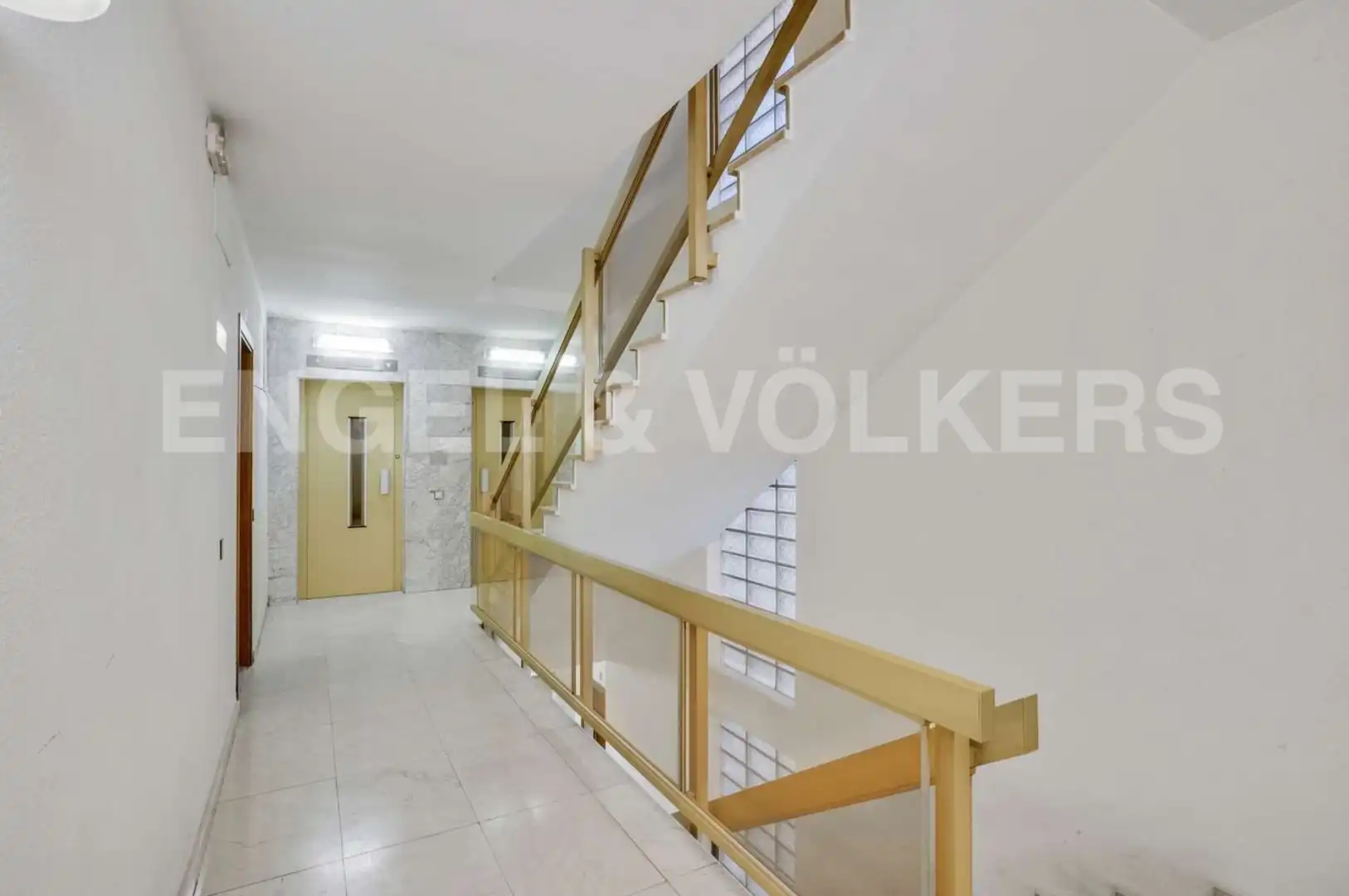 Office for rent in Barcelona  with Air Conditioner and Heating