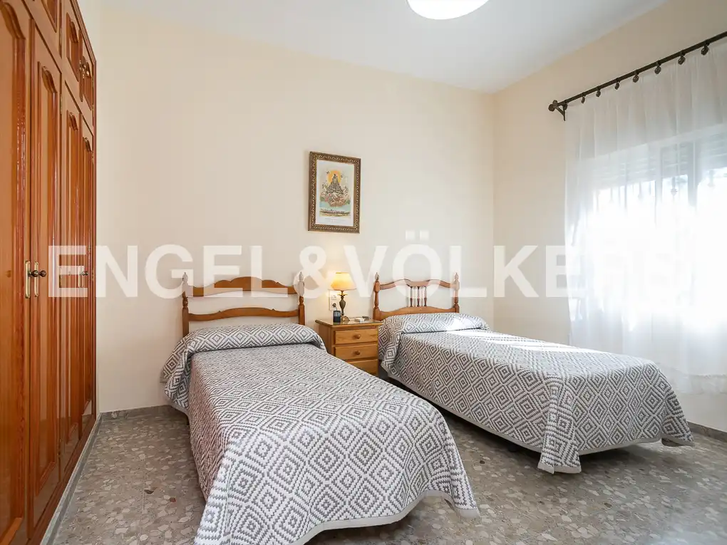 Dormitori de Casa o xalet en venda en Carcaixent amb Calefacció, Jardí privat i Terrassa