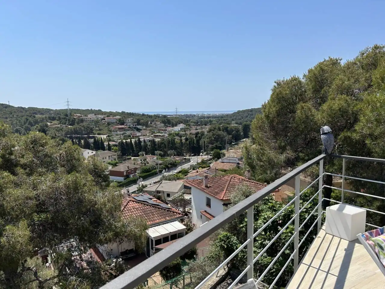 Vista exterior de Casa o xalet en venda en Cubelles amb Aire condicionat, Calefacció i Jardí privat