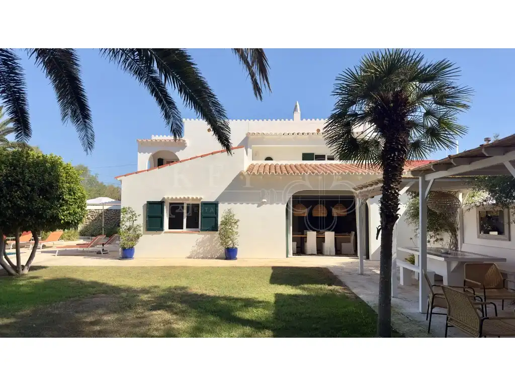 Exterior view of Houses for sale in Es Castell  with Air Conditioner, Heating and Private garden