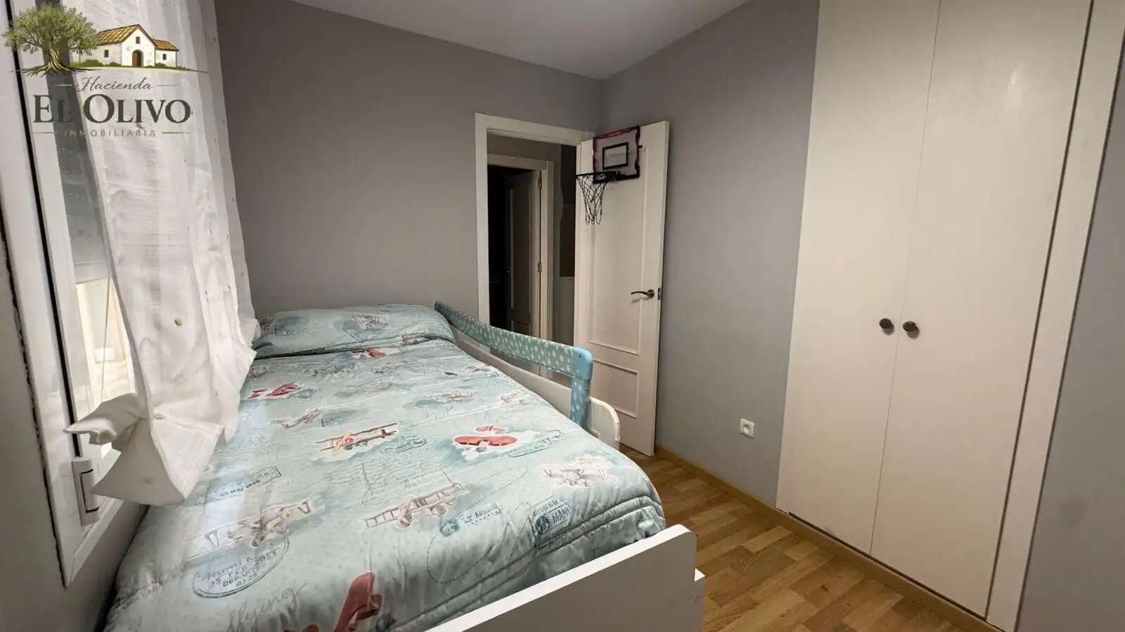 Dormitori de Casa adosada en venda en Almería