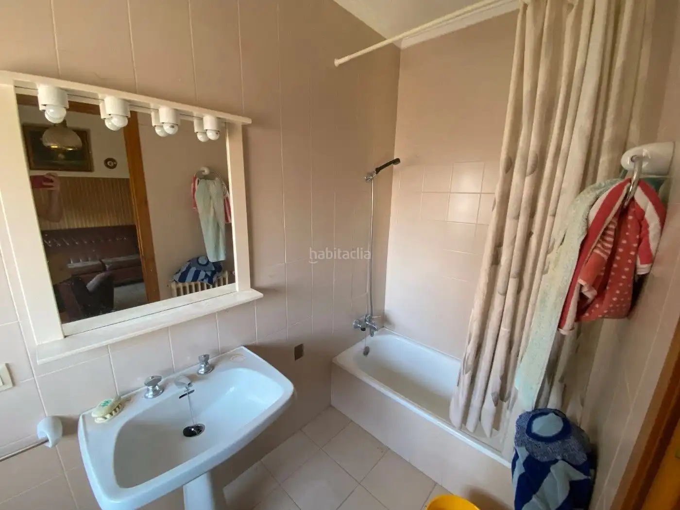 Baño de Casa o chalet en venta en Tàrrega con Jardín privado y Amueblado