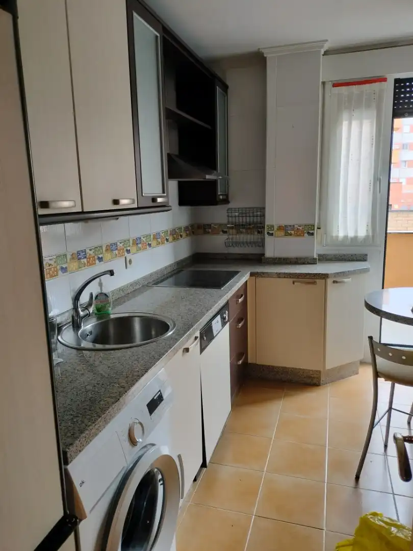 Küche von Wohnung zur Miete in León Capital 