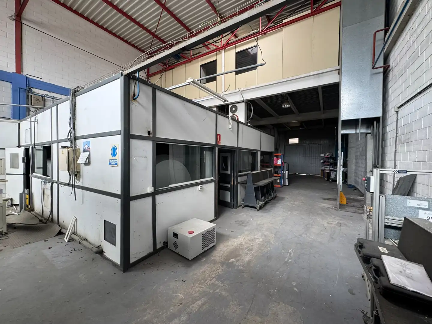 Exterior view of Industrial buildings for sale in Irun 