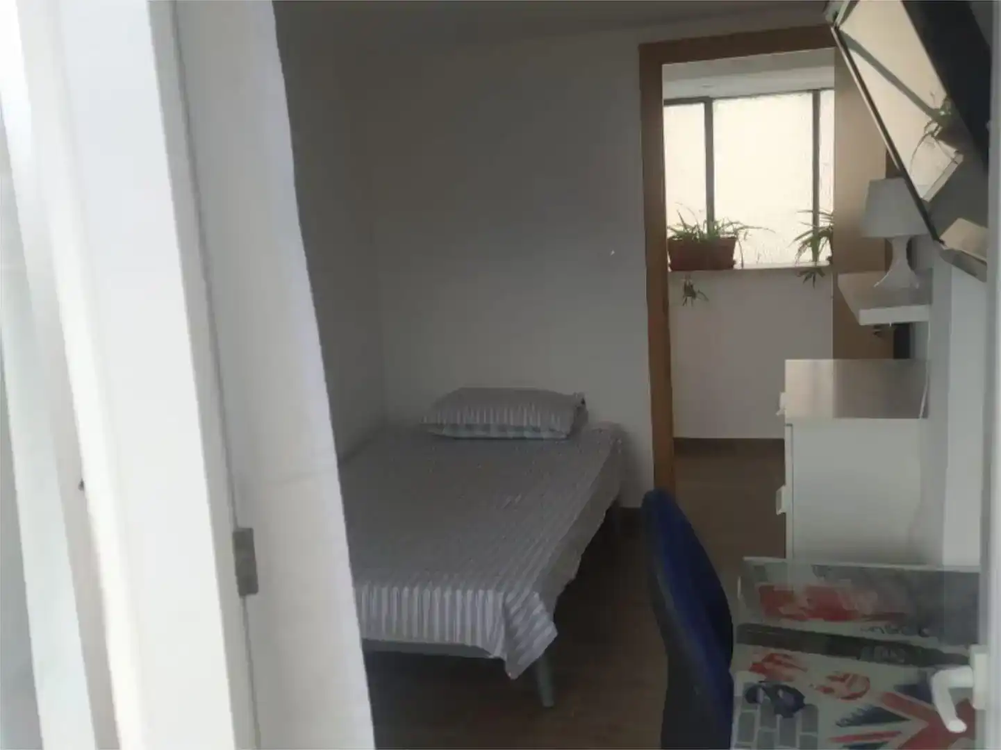 Bedroom of Flat for rent in Zaidín