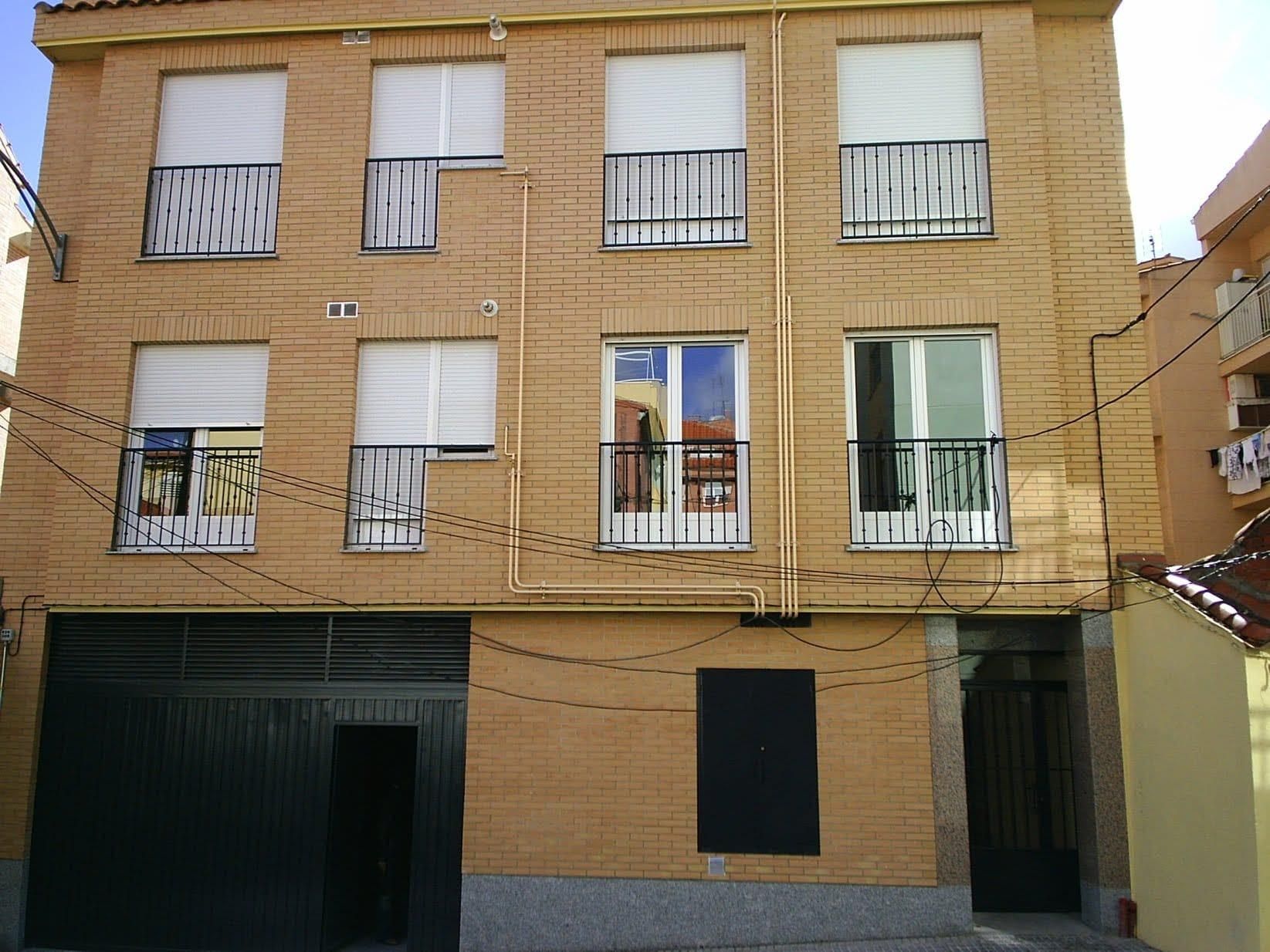 Vista exterior de Piso en venta en Salamanca Capital con Calefacción
