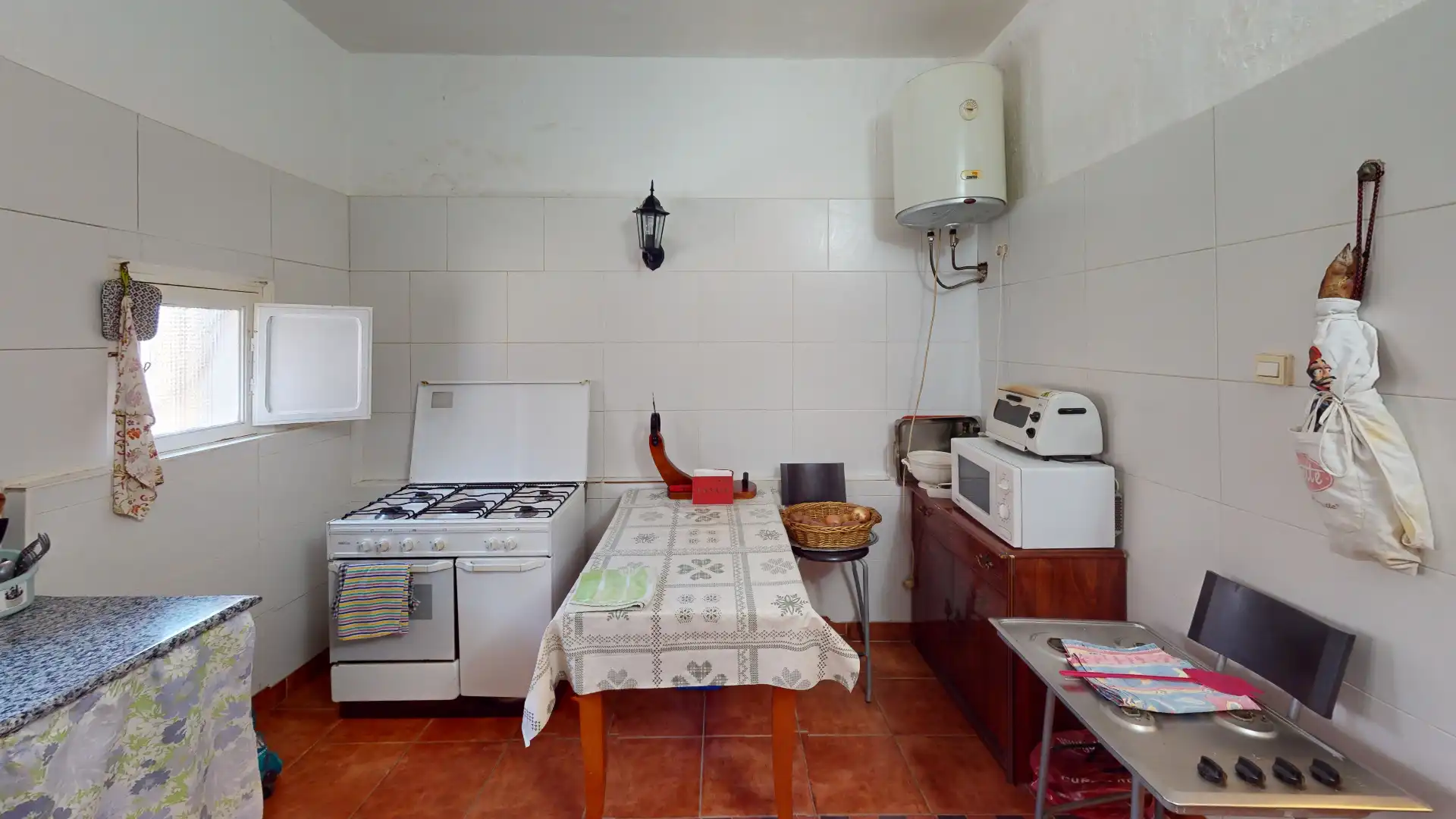 Cuina de Finca rústica en venda en Fiñana amb Aire condicionat, Jardí privat i Terrassa
