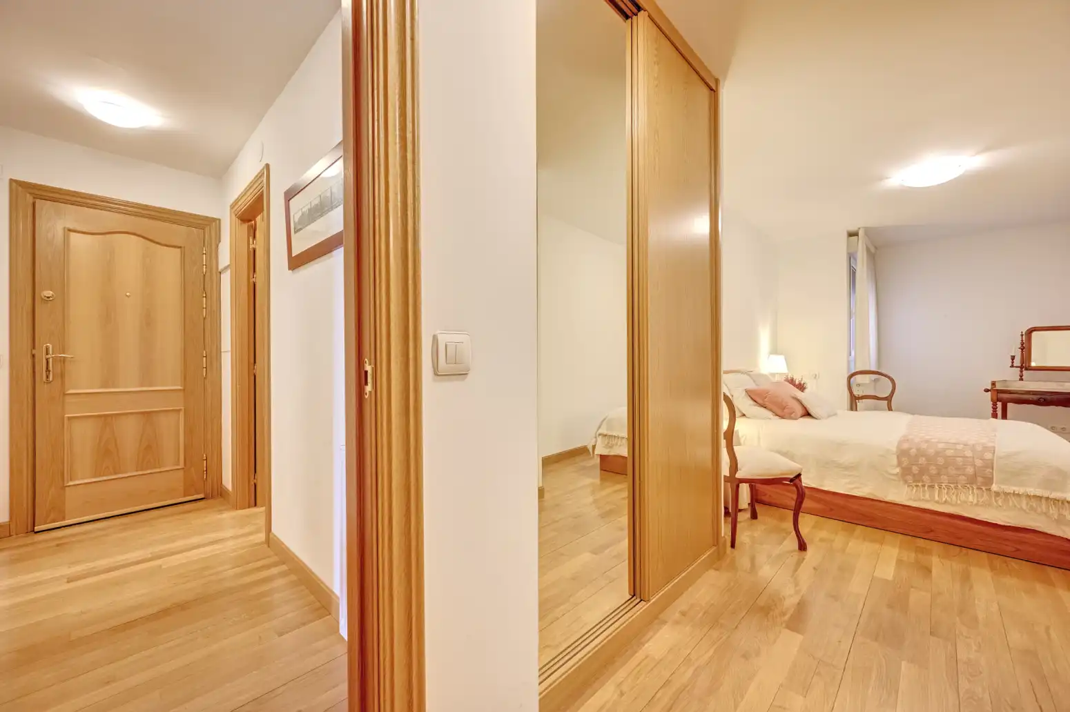 Bedroom of Flat for sale in  Pamplona / Iruña  with Heating, Parquet flooring and Storage room