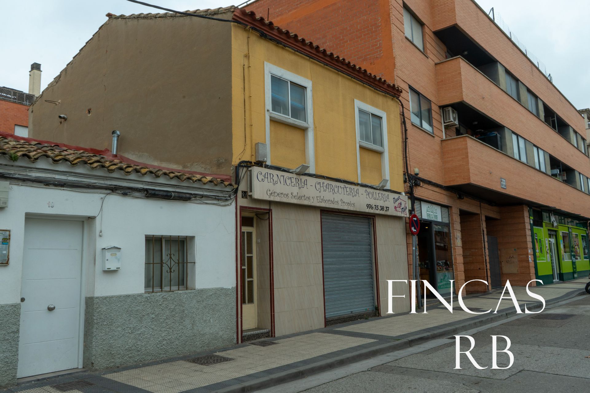 Exterior view of House or chalet for sale in  Zaragoza Capital  with Air Conditioner, Heating and Private garden
