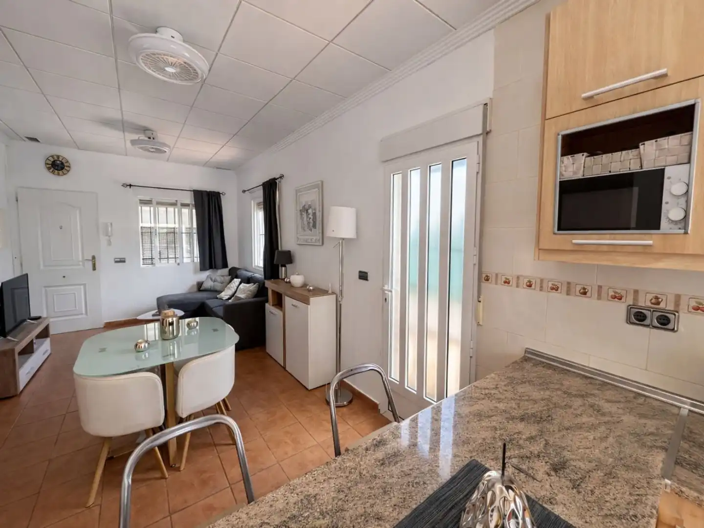 Cuina de Casa o xalet en venda en Cartagena amb Aire condicionat, Calefacció i Jardí privat