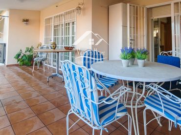 Casa a schiera con balcone in vendita a Pedro Salinas