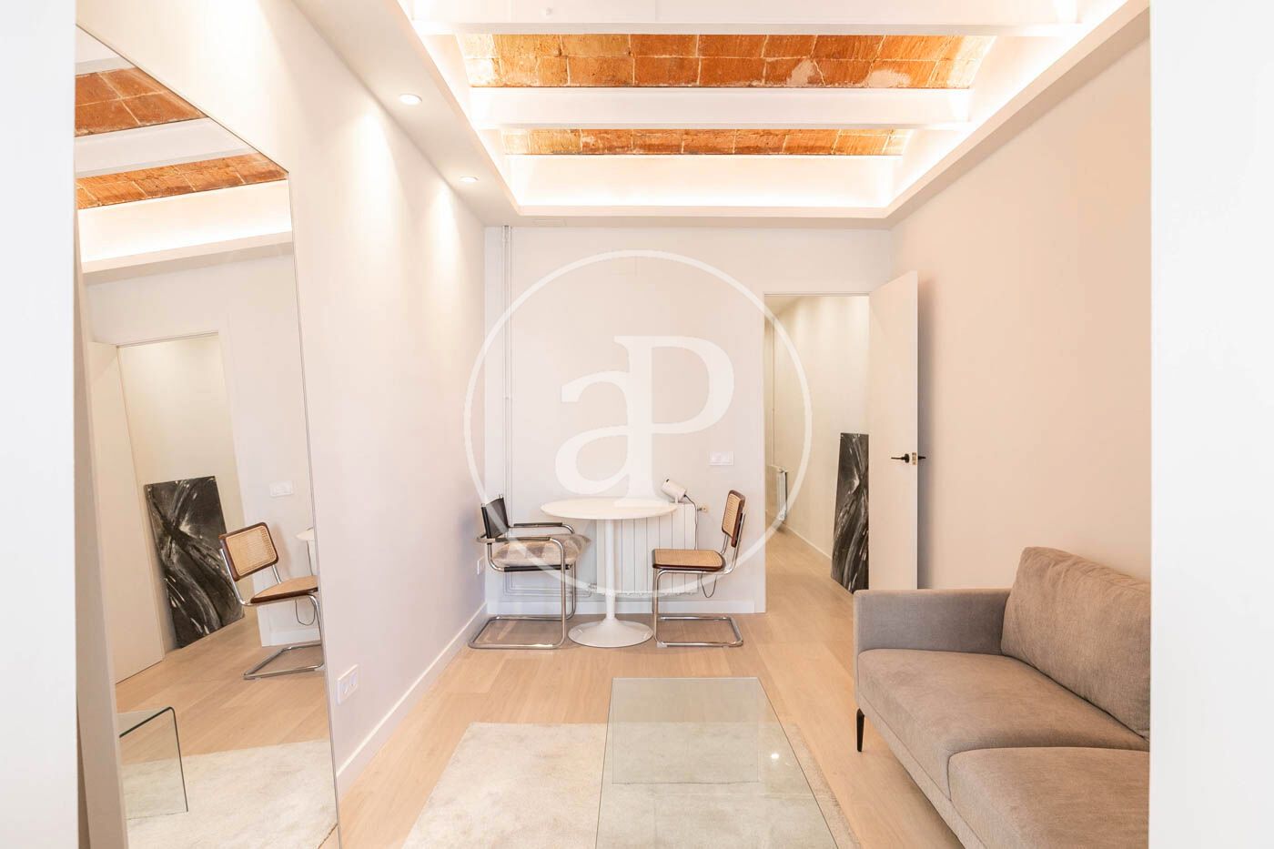 Living room of Flat to rent in  Barcelona Capital  with Air Conditioner, Heating and Terrace
