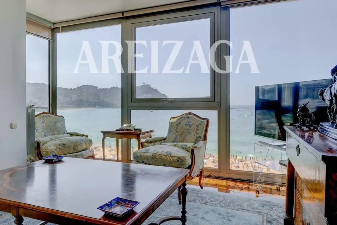 Piso con terraza en venta en Calle Zubieta, imagen 6