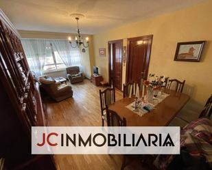 Living room of Flat for sale in Valladolid Capital  with Heating, Parquet flooring and Terrace