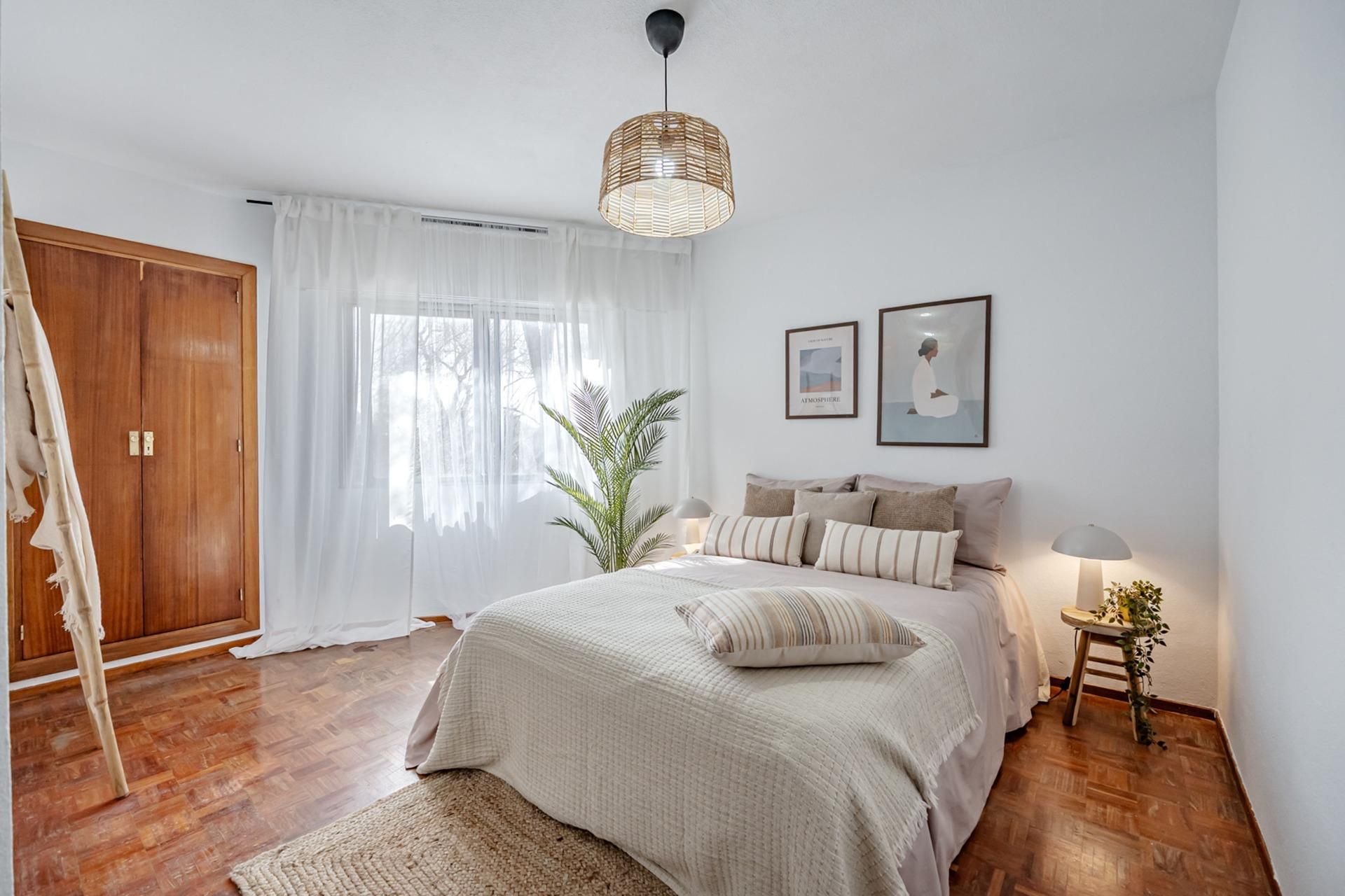 Bedroom of Flat for sale in  Madrid Capital  with Parquet flooring and Terrace