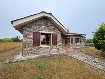 Xalet amb jardí en venda a Monetes