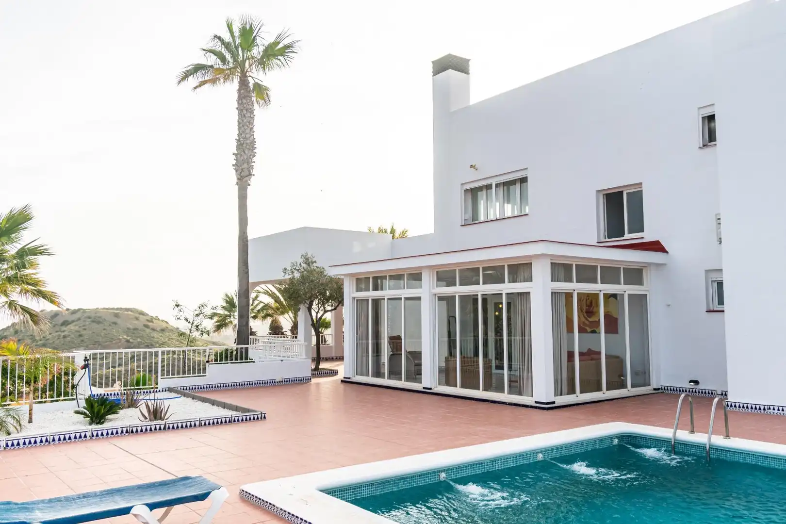 Vista exterior de Casa o xalet en venda en Águilas amb Aire condicionat, Jardí privat i Terrassa