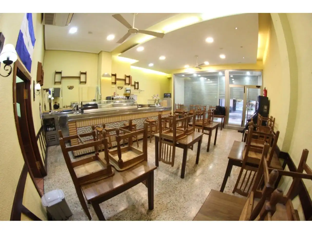Business premises for sale in Calle Juan Arana (Bar Tranche) 13, imagen 4