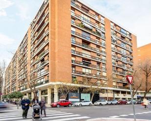 Exterior view of Premises for sale in  Madrid Capital