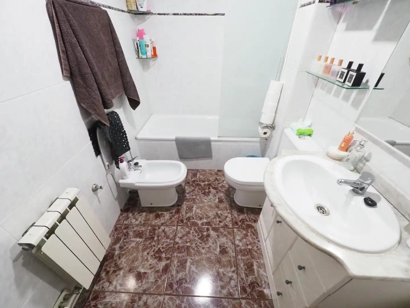 Baño de Piso en venta en Terrassa con Calefacción y Terraza