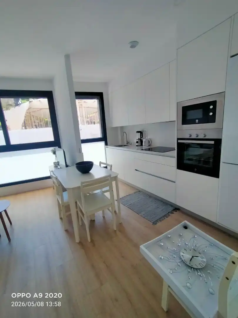 Cuina de Apartament de lloguer en Puerto de la Cruz amb Parquet, Moblat i Forn