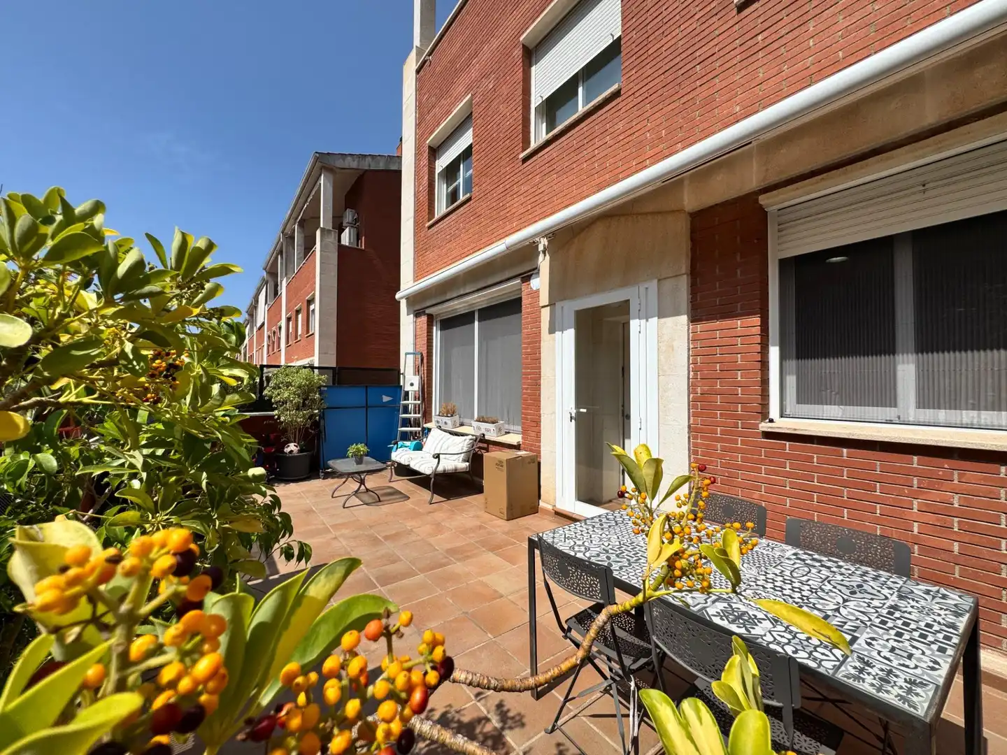 Terraza de Casa adosada en venta en Gavà con Aire acondicionado, Calefacción y Jardín privado
