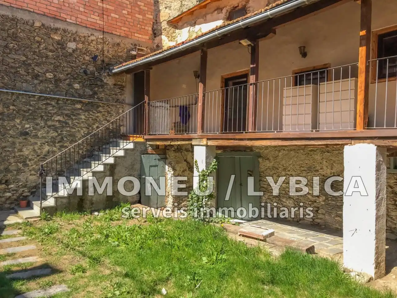 Vista exterior de Finca rústica en venta en Ger con Calefacción, Jardín privado y Parquet