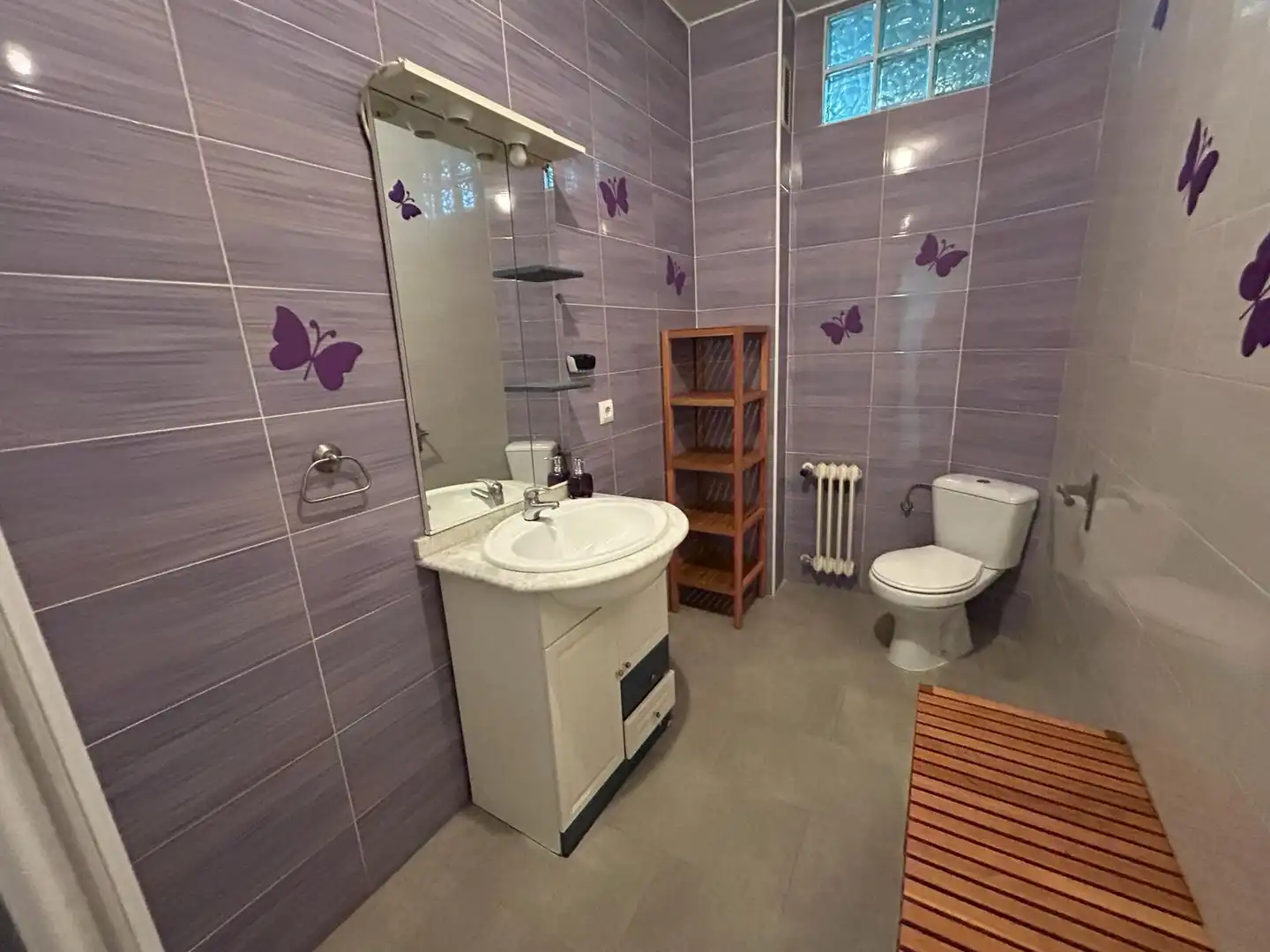 Baño de Piso en venta en Ciudad Real con Calefacción, Terraza y Amueblado