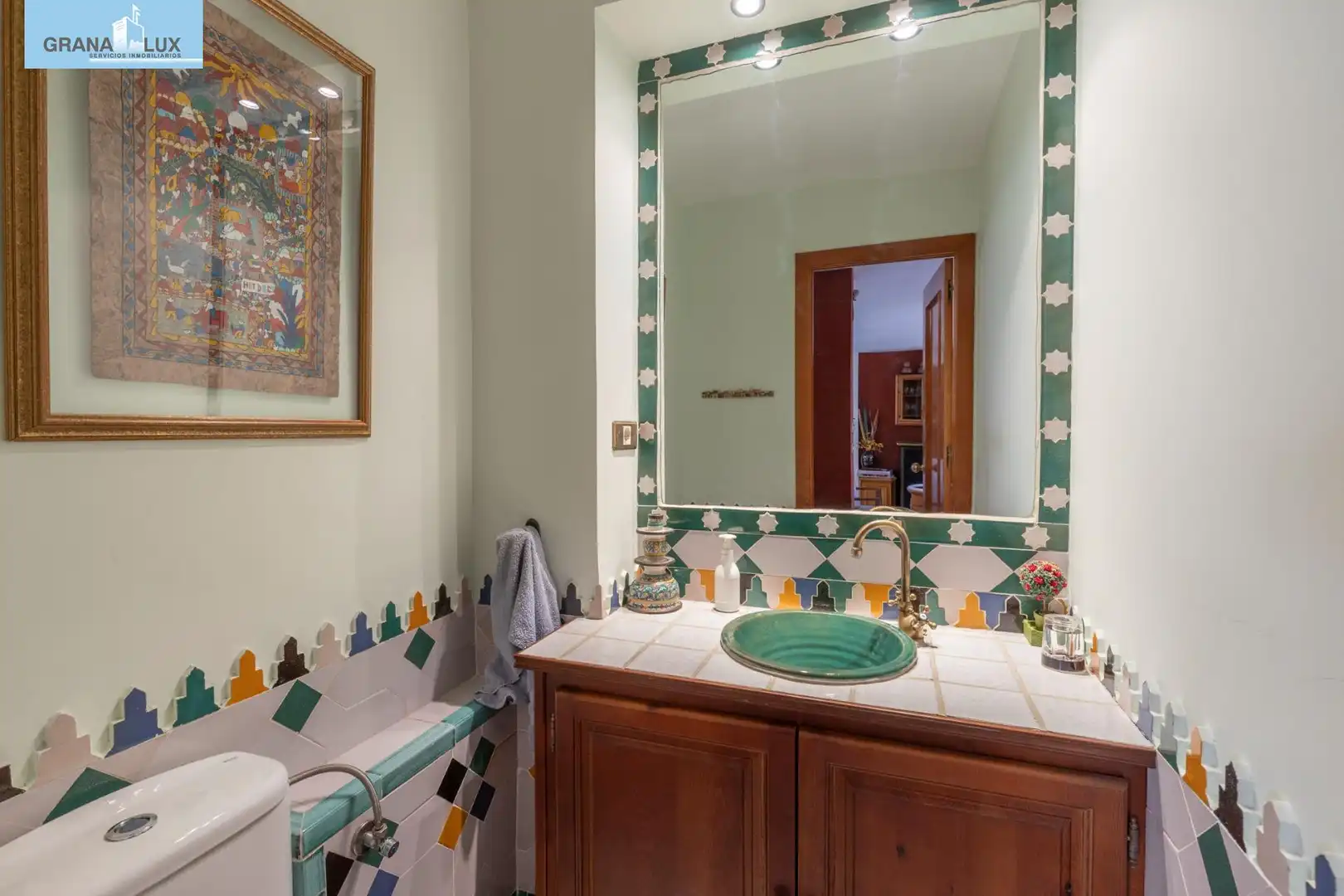 Badezimmer von Haus oder Chalet zum Verkauf in La Zubia mit Klimaanlage, Heizung und Gemeinschaftspool