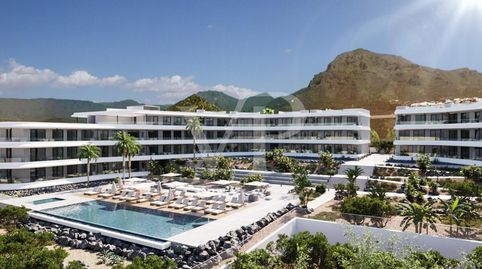 Foto 2 de Piso en venta en Playa Fañabé Alto, Adeje