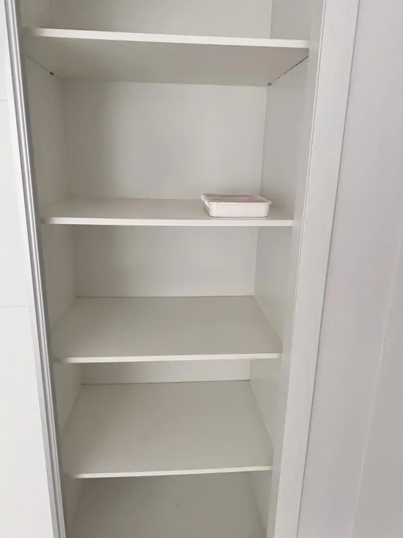 Schlafzimmer von Wohnung zur Miete in Oviedo  mit Heizung und Möbliert