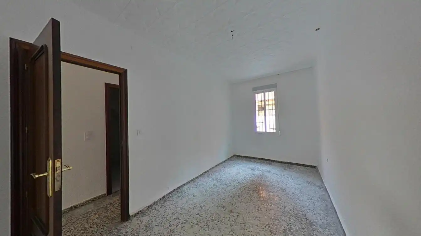 Bedroom of Flat for sale in Valencia