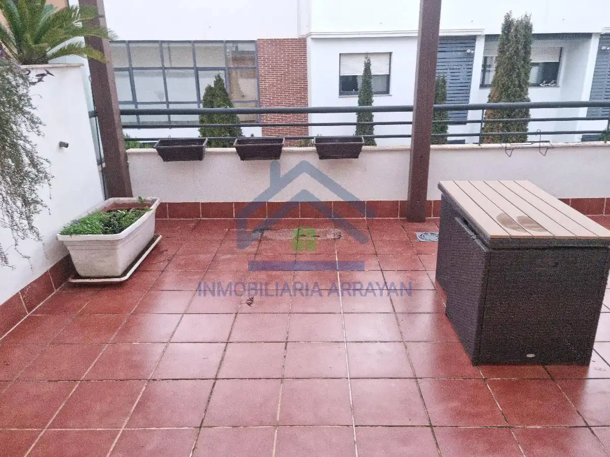 Àtic amb piscina de lloguer a Albolote, imagen 3