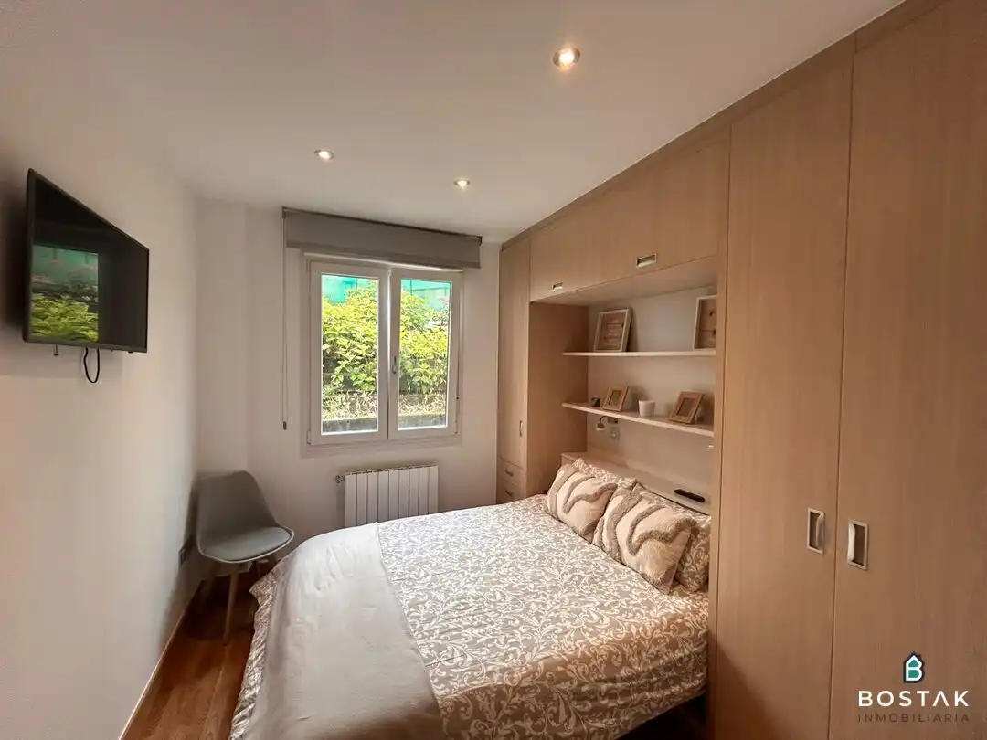 Habitación de Piso de alquiler en Bilbao  con Calefacción, Horno y Lavadora