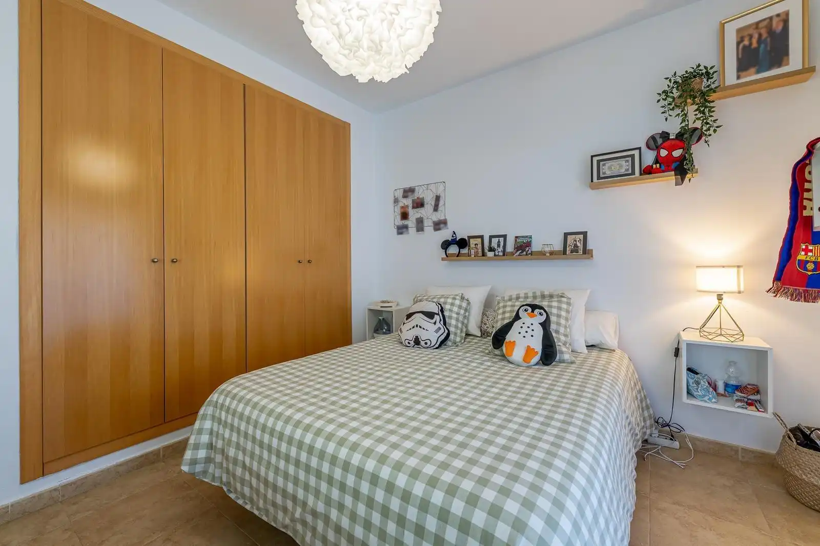Habitación de Casa adosada en venta en Alhaurín de la Torre con Aire acondicionado, Jardín privado y Terraza