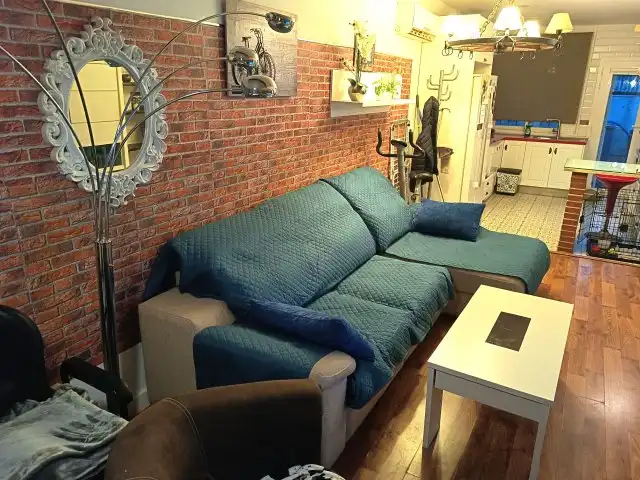 Sala de estar de Casa adosada en venta en Esparreguera con Aire acondicionado, Calefacción y Parquet