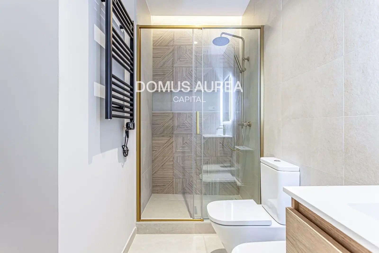 Piso en venta en Alfonso X, Almagro